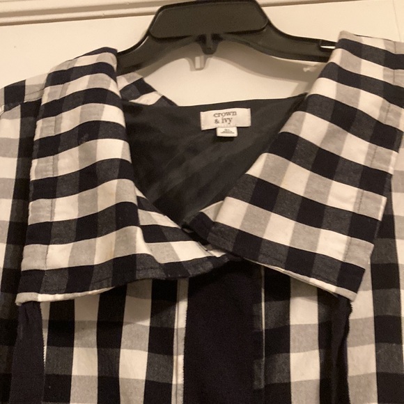 Women's Black and White Checkered caped Jacket - Picture 2 of 14